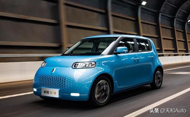 宝骏电动汽车四座，宝骏KIWI EV正式上市，预计8万起售，能否“出道”？