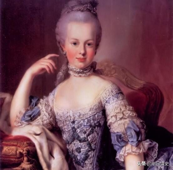 法国王后玛丽在被处决时,为何要向刽子手道歉？
