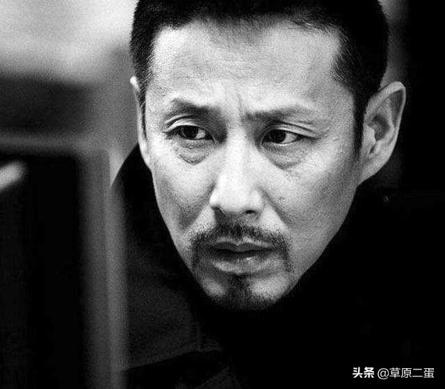 陈道明,唐国强,焦晃,张铁林哪位皇帝演的最让人印象深刻？为什么？