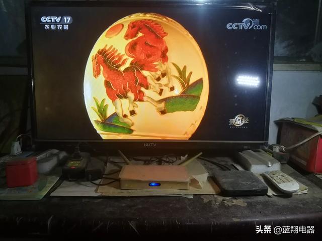 家里安装了新的宽带，大部分电视和电影不能观看需要再次购买VIP，你怎么看？插图9