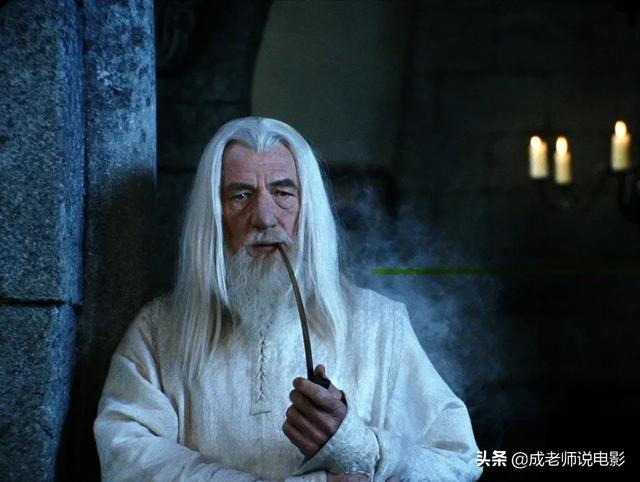 魔戒五巫:《指环王》的甘道夫不死吗？你怎么看？