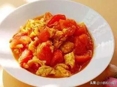 你知道哪些易学好吃的快手菜菜谱？