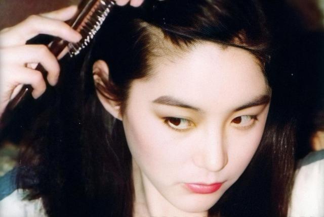 利智近照:哪些女演员在你心目中可被称为女神级呢？