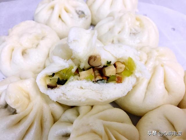 头条问答 - 南京老字号麻油菜包好吃又养生,请问哪位大师会做?