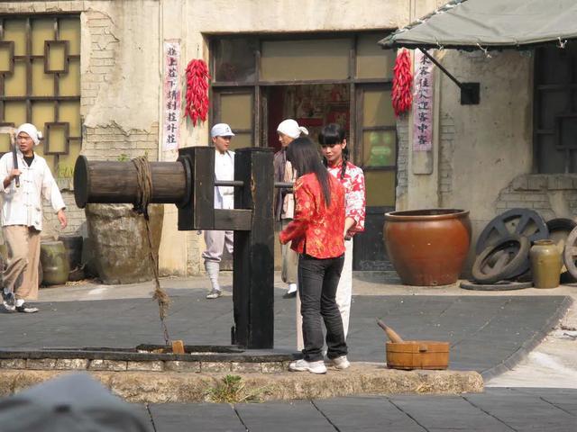 河北适合两日游的地方，家住石家庄，想自驾，来回两天去哪玩经济实惠呢