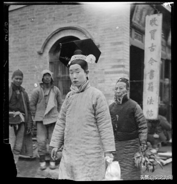 拔旗:历史上的满洲、旗人、旗族和现代满族是等同的吗
