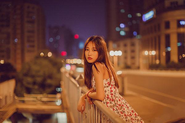 敬请诸位大神作一首【风桥夜泊】藏头诗？