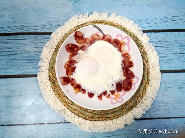 炖鸡蛋为什么一些人要在碗里加水,加多少合适