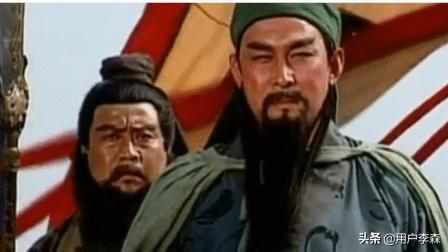 温酒斩华雄:关羽温酒斩华雄，一杯热酒变温要多久时间？大概打了多少回合？