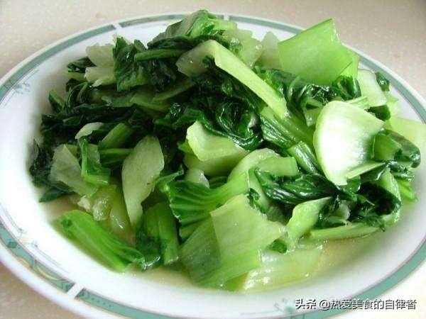 分享一下平常一个人做饭的话应该做几个菜？有没有省事又美味的菜,谢谢？