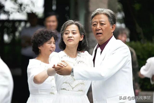 郭涛李燃:如何评价郭涛的新书《父亲的力量》？