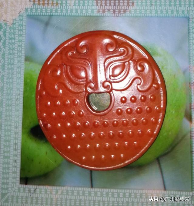 如何看一块玉值不值钱,买了一块玉，大家看看是什么料值多少钱？