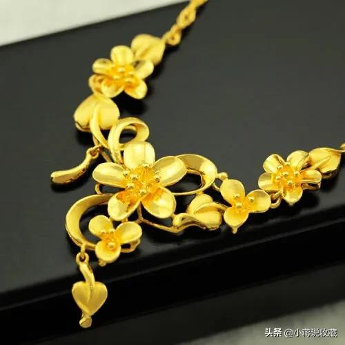 中国黄金足金好还是六福足金好？