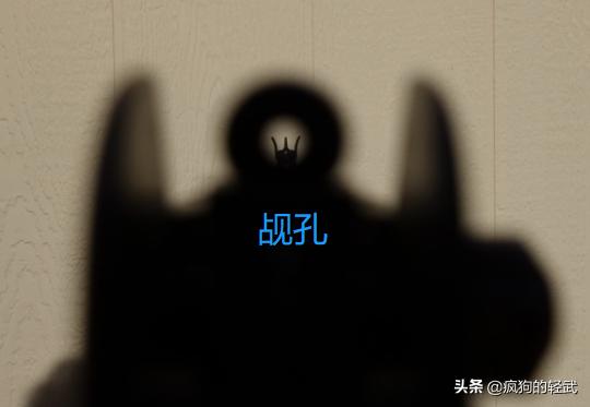 删照门:抗战时，捷克式轻机枪的弹夹在上面，射击手是如何瞄准敌人的？