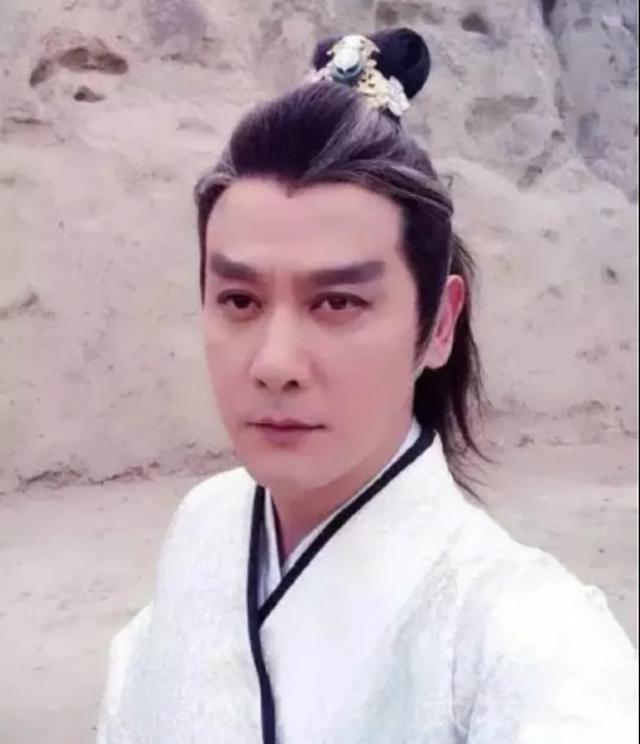 李寻欢:李寻欢又叫李探花，排名第三，为什么第一第二的也不是他的对手？