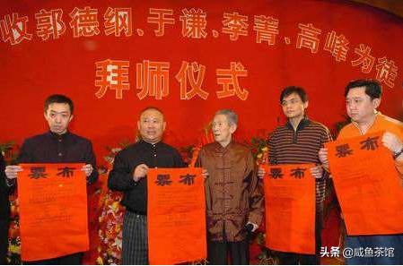 佟晨洁车震:何云伟和李菁是因为什么而裂穴的？