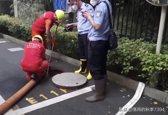 张颖涵:邻居都说没有什么响声非常安静。那问题来了，怎么做到分尸的呢？