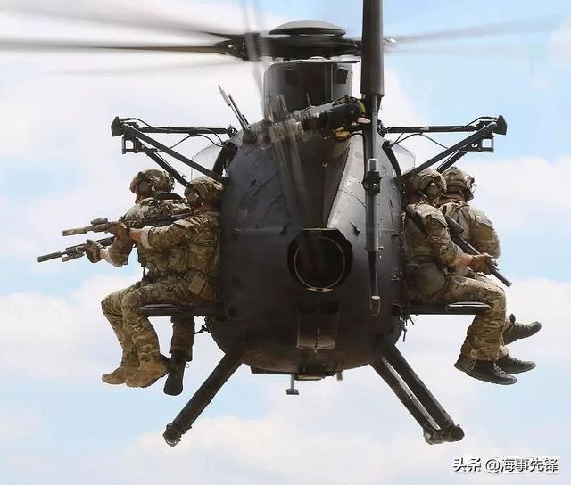 特种部队弹弓能打飞机吗，为什么美国特种兵就敢坐在直升机两侧，起飞后不怕掉下来吗