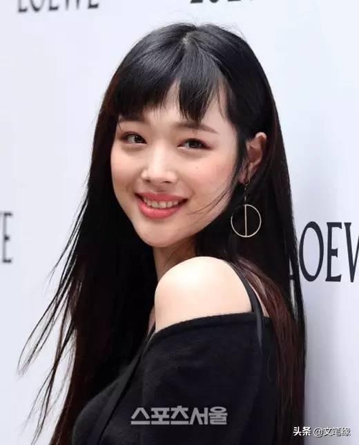 崔雪莉死亡报告书:怎么看待韩星崔雪莉死于家中？