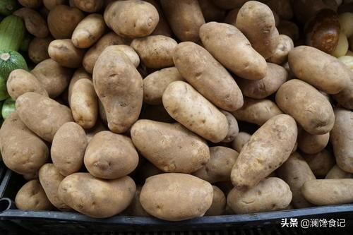 市面上的土豆越来越大，究竟和膨大剂有没有关系？你会吃吗？插图32