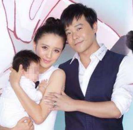 佟丽娅陈思诚离婚:陈思诚和佟丽娅官宣离婚，是因为陈思诚挣的钱少吗？