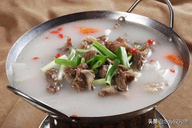 烧羊肉怎么烧好吃,烧羊肉汤羊肉怎么烧才烂？