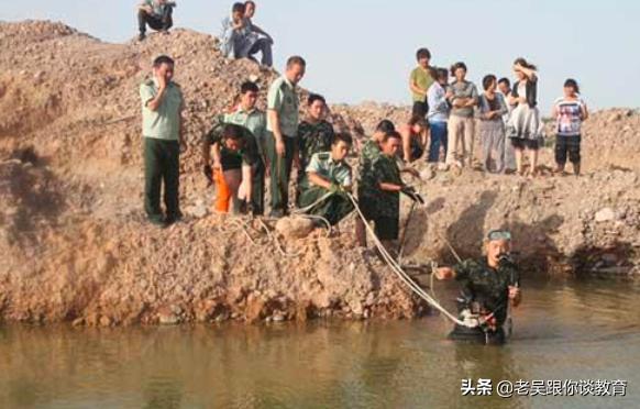 信阳事件死了100万人，河南信阳，一年之内居然两次发生“五人溺亡事件”，到底为什么