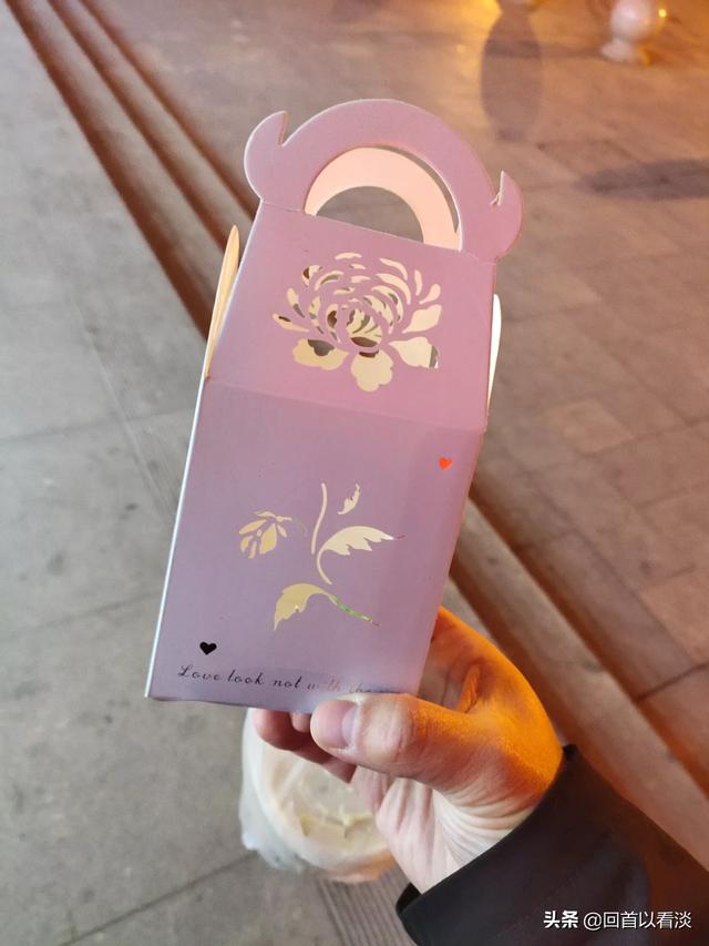 有人平时智商情商是一流的,一遇到爱情就显得弱智。这是为什么？