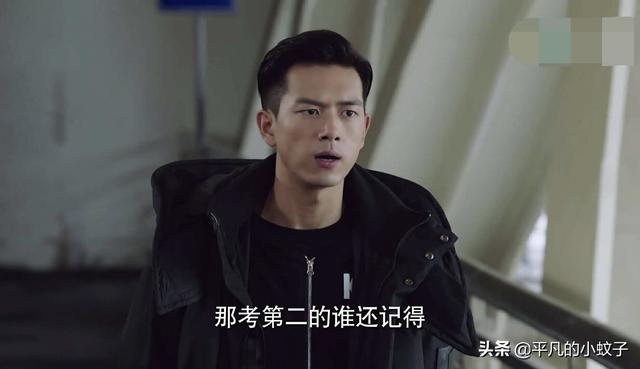 韩商言:如何评价李现在电视剧《亲爱的，热爱的》中饰演的韩商言