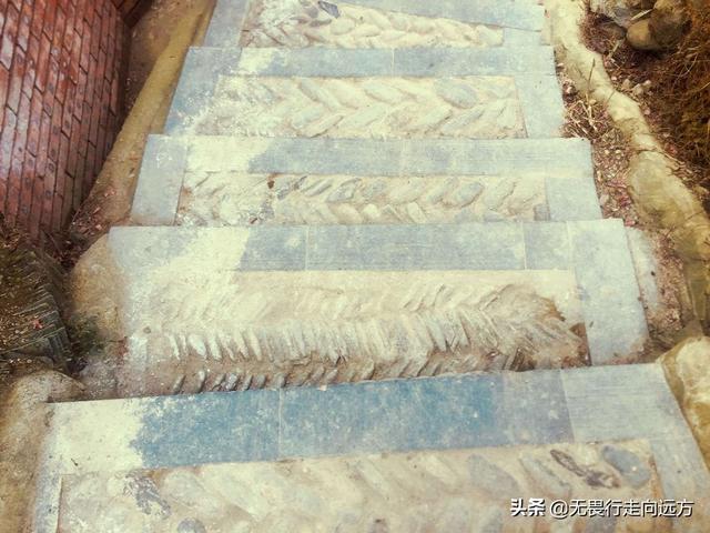 成都黑帽吴施蒙事件:“无论男女，不爱了可以离婚，但不要婚内出轨”你怎么看？