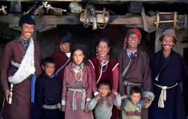 尼泊尔女人一生有两次婚姻，有什么事是去了尼泊尔才知道的？:花姐命身上有何胎记 第1张