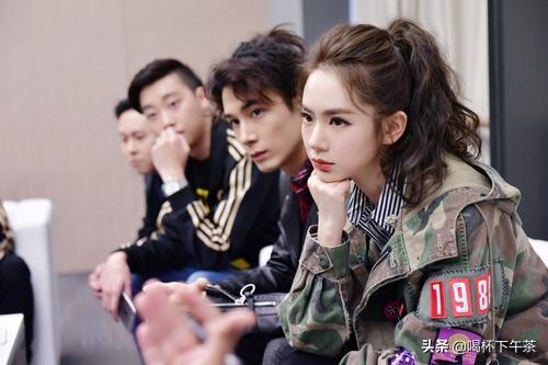 大张伟戚薇:你见过娱乐圈里最尴尬的事情是什么