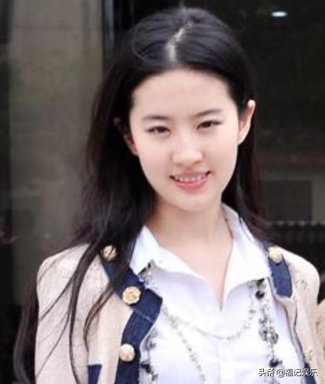 明星素颜照对比:明星现实中真的很漂亮吗？