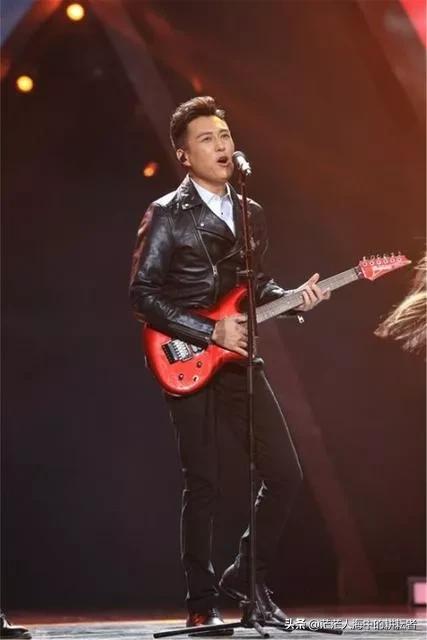 与江珊同居五年的靳东,为何最后还是选择了结过婚的李佳？