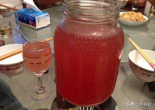 红酒营养元素:自酿的葡萄酒变得和醋一样酸怎么办？还能饮用吗？