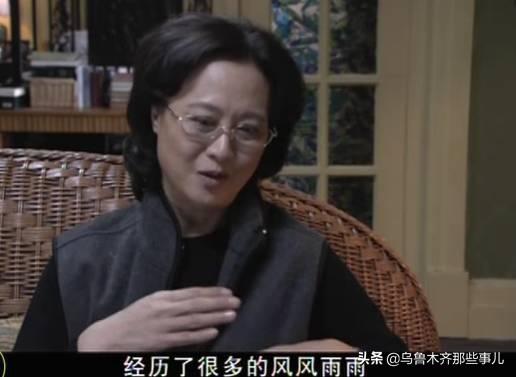 48岁姐夫和24岁的外甥上个月两人遭遇车祸死亡,姐姐整天不吃不喝,怎么办？