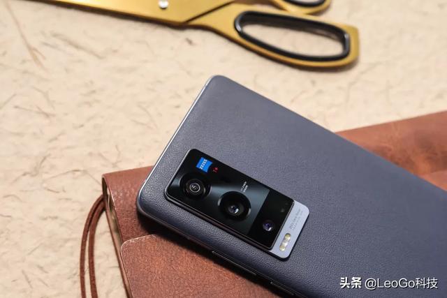 国产手机哪几个比较好,尤其是拍摄？