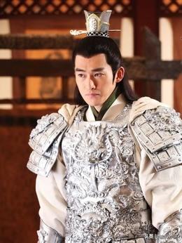 你觉得罗成和雄阔海谁厉害?