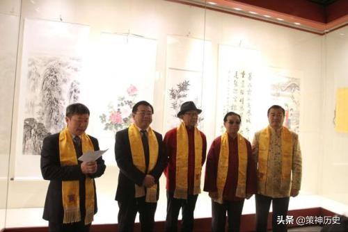 爱新觉罗后代:爱新觉罗家族还有后人吗？为何不见他们来清东陵、清西陵来祭拜？