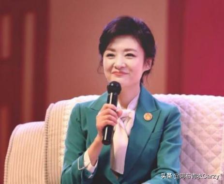 董卿老公是谁多少岁:密春雷比董卿小多少岁，前妻金晶个人资料照片