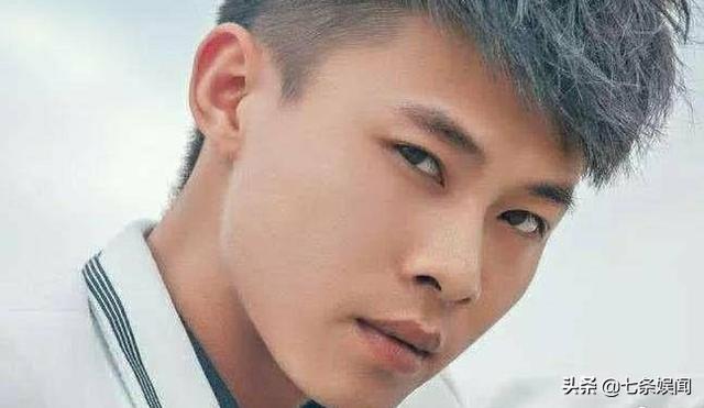 许华升公个人资料最:许华升是怎么火起来的？你是如何看待他的？