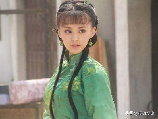 一是刘锡同的儿子刘子和用迷药手段玷污了小白菜,又怕其丈夫报官,于是