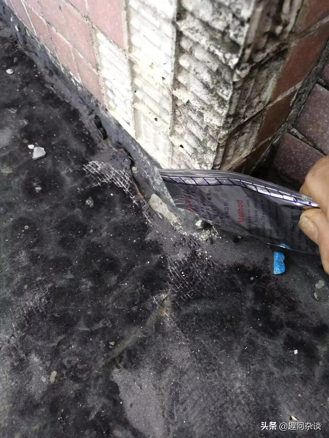 家里长蚂蚁了,很烦,买的蚂蚁药不管用,谁有高招可以连窝消灭？