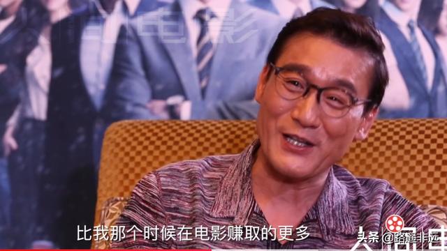 浩二下跪:为什么《驴得水》里，铁男跪下后，那么多人会觉得很沉重？
