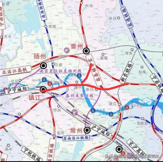 上海吸血鬼事件:如何看待上海一女子给外卖员差评后遭上门威胁的事件？