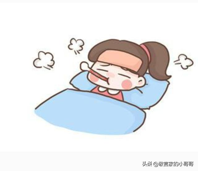 打四联疫苗晚上发热了:宝宝尿液发黄，浓茶一样的，刚打了四联疫苗，请问有没有关系？