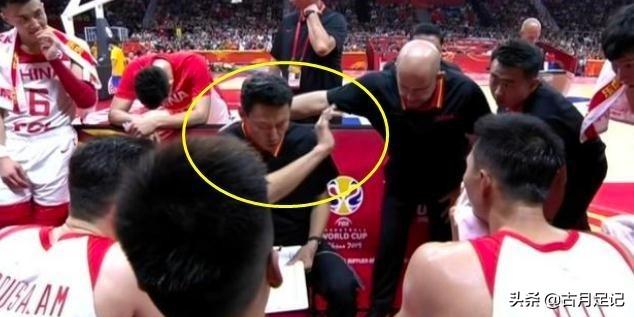 中国和尼日利亚的男篮世界杯比赛关键时刻，李楠教练连续无视雅尼斯的建议，你怎么看？插图12
