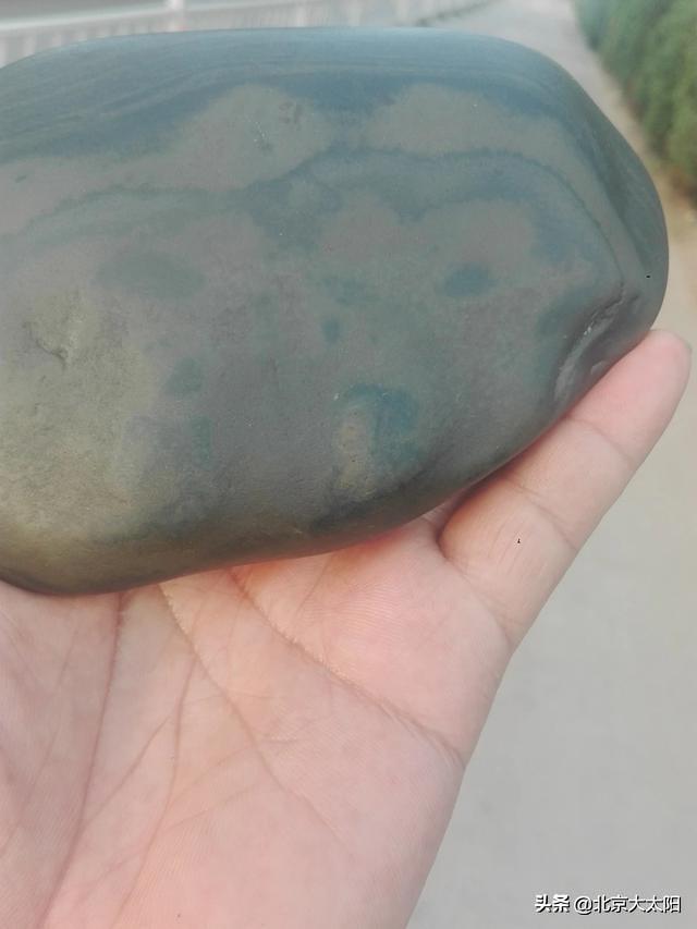 北京哪里卖和田玉比较正规,在北京哪儿有鉴定玉石的地方啊？