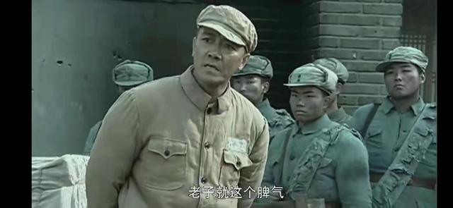 李蛋:在《亮剑》王有胜那一段，李云龙为什么叫五师师长李栗为老张