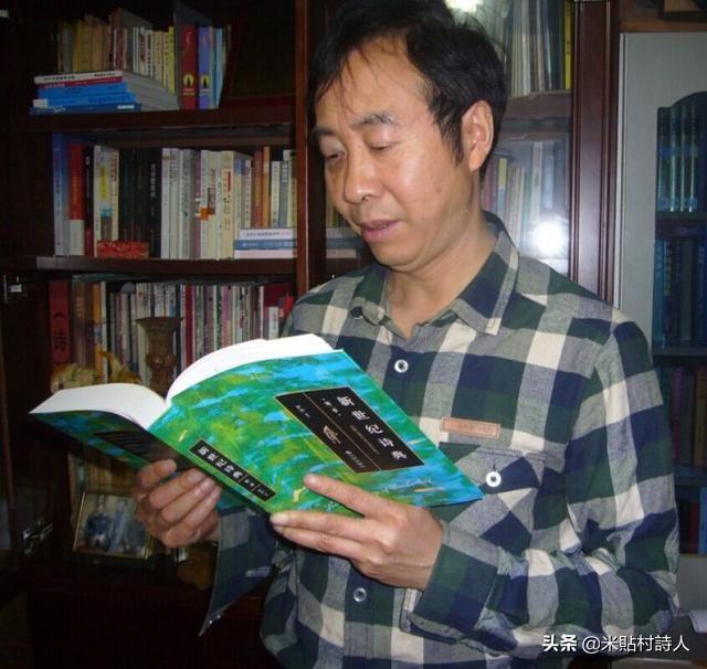 如何评价诗人陈衍强的水平？